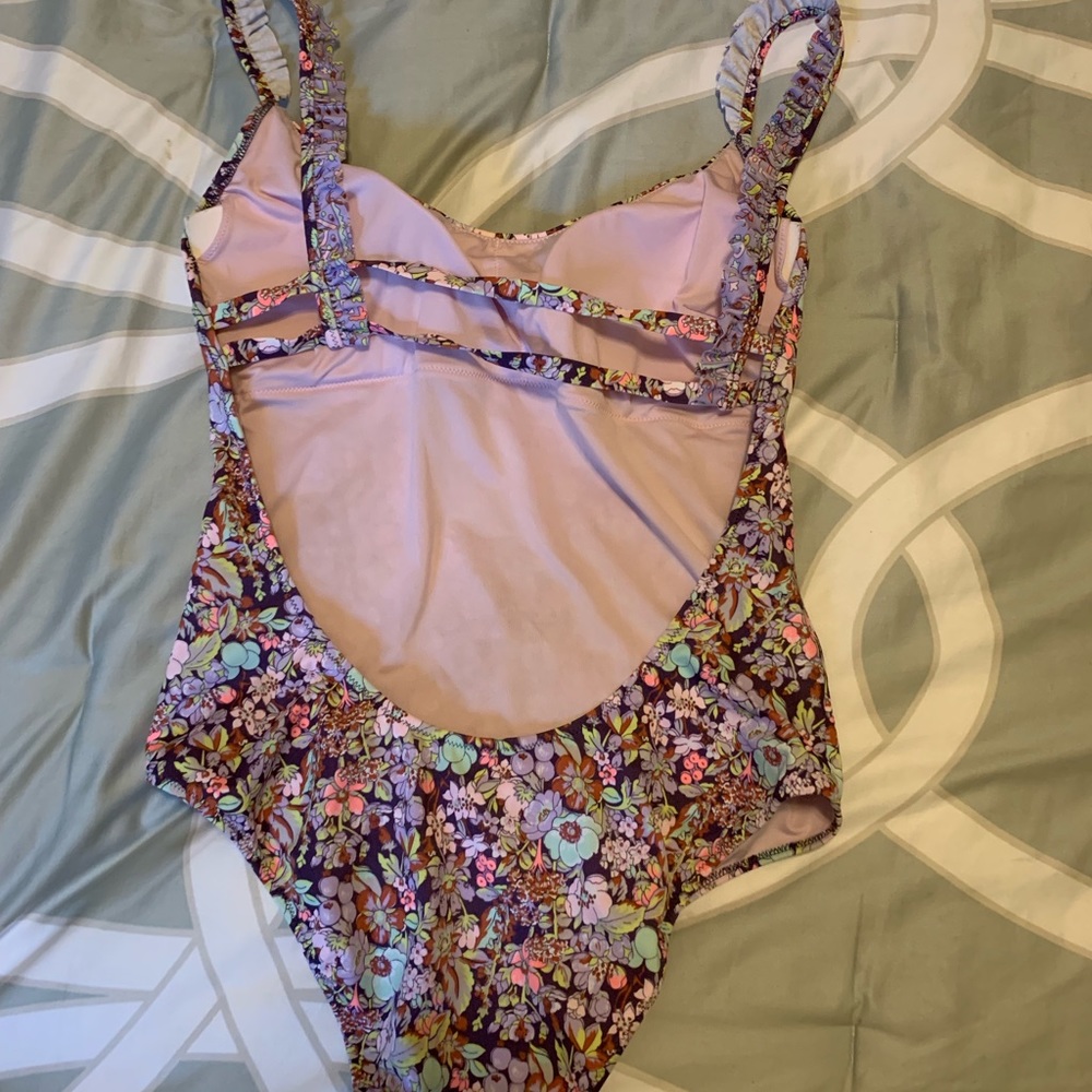 COPY - Bikini - Picture 3 of 3